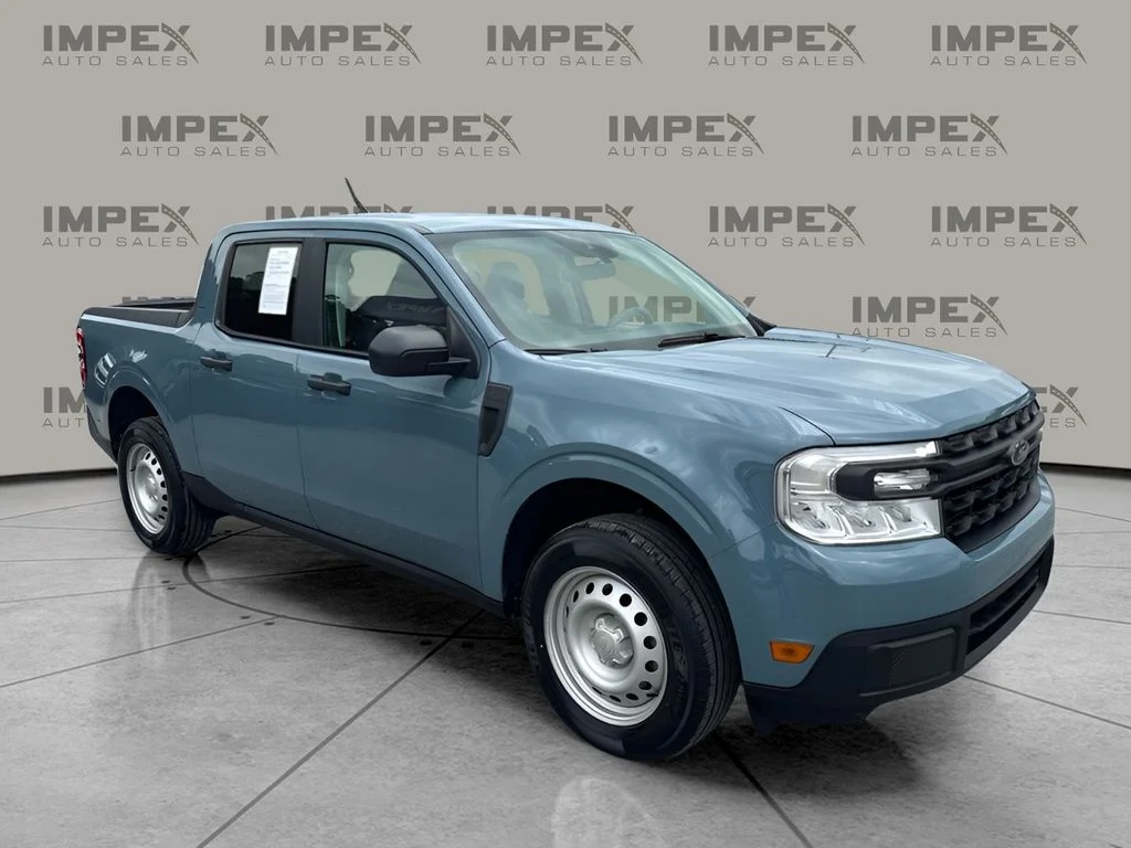 Used 2023 Blue Ford XL image 7