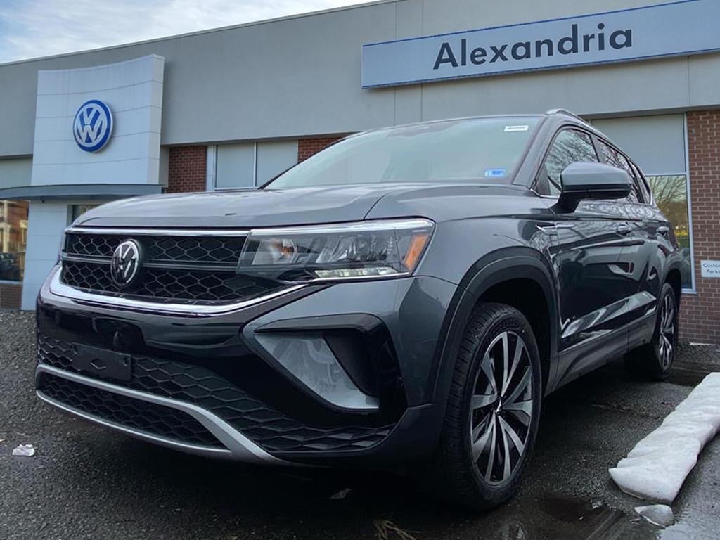 2024 Volkswagen Taos SE