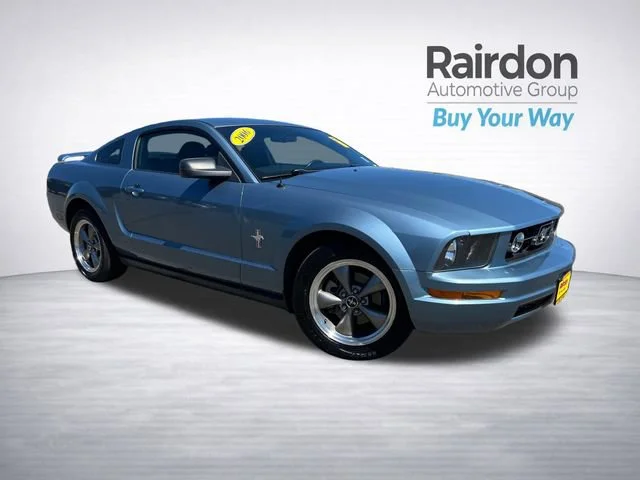 2006 Ford Mustang's photo