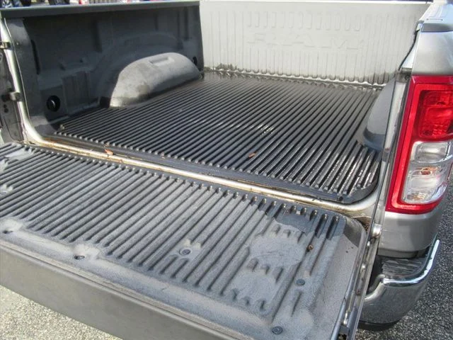 Certified Used 2021 Silver Ram Big Horn/Lone Star image 9