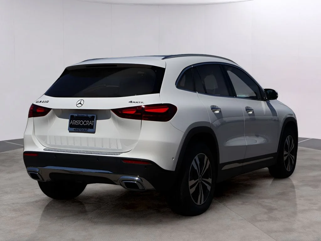 New 2026 Polar White Mercedes-Benz GLA 250 image 7
