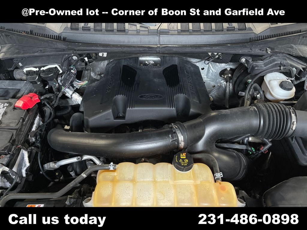 Used 2018 Gray Ford Lariat image 10