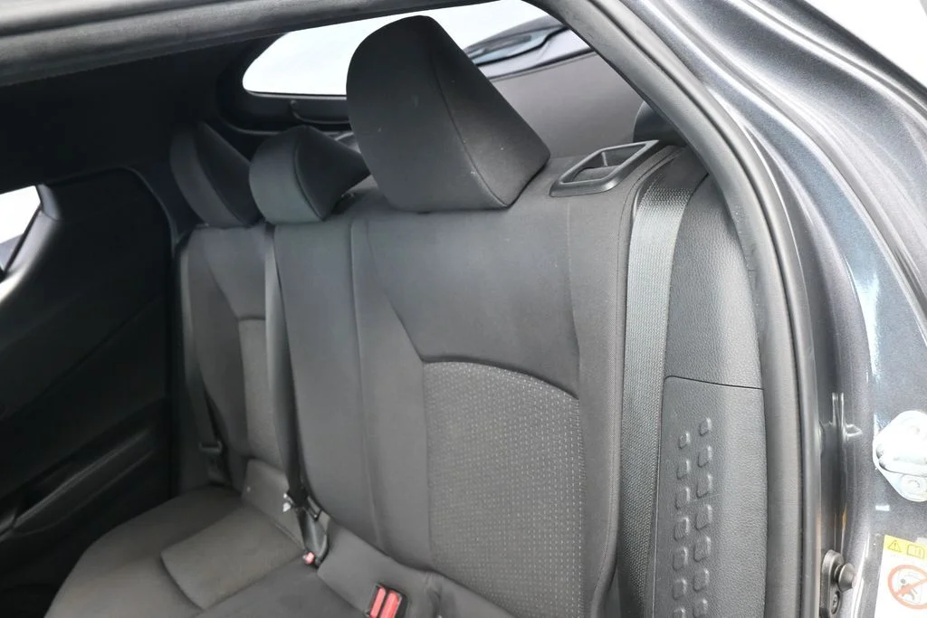 Used 2019 Magnetic Gray Metallic Toyota XLE image 26