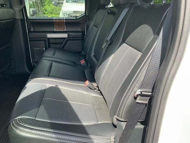 Used 2020 White Ford Lariat image 17