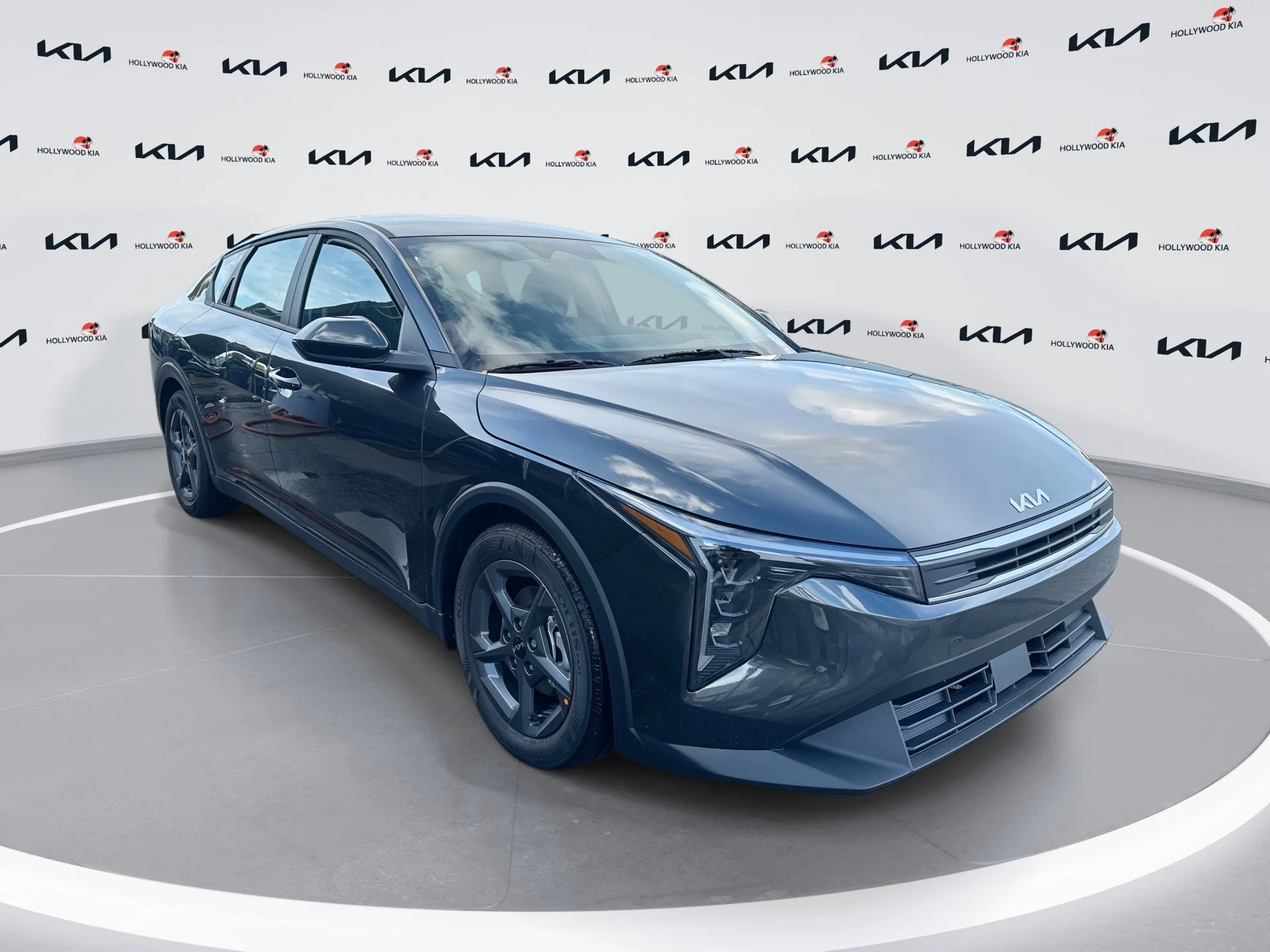 2026 Kia K4 LXS AT's photo