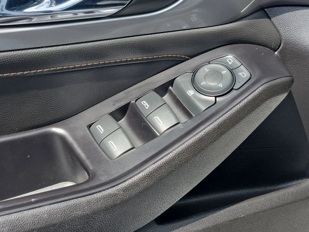 Used 2019 White Chevrolet RS image 30