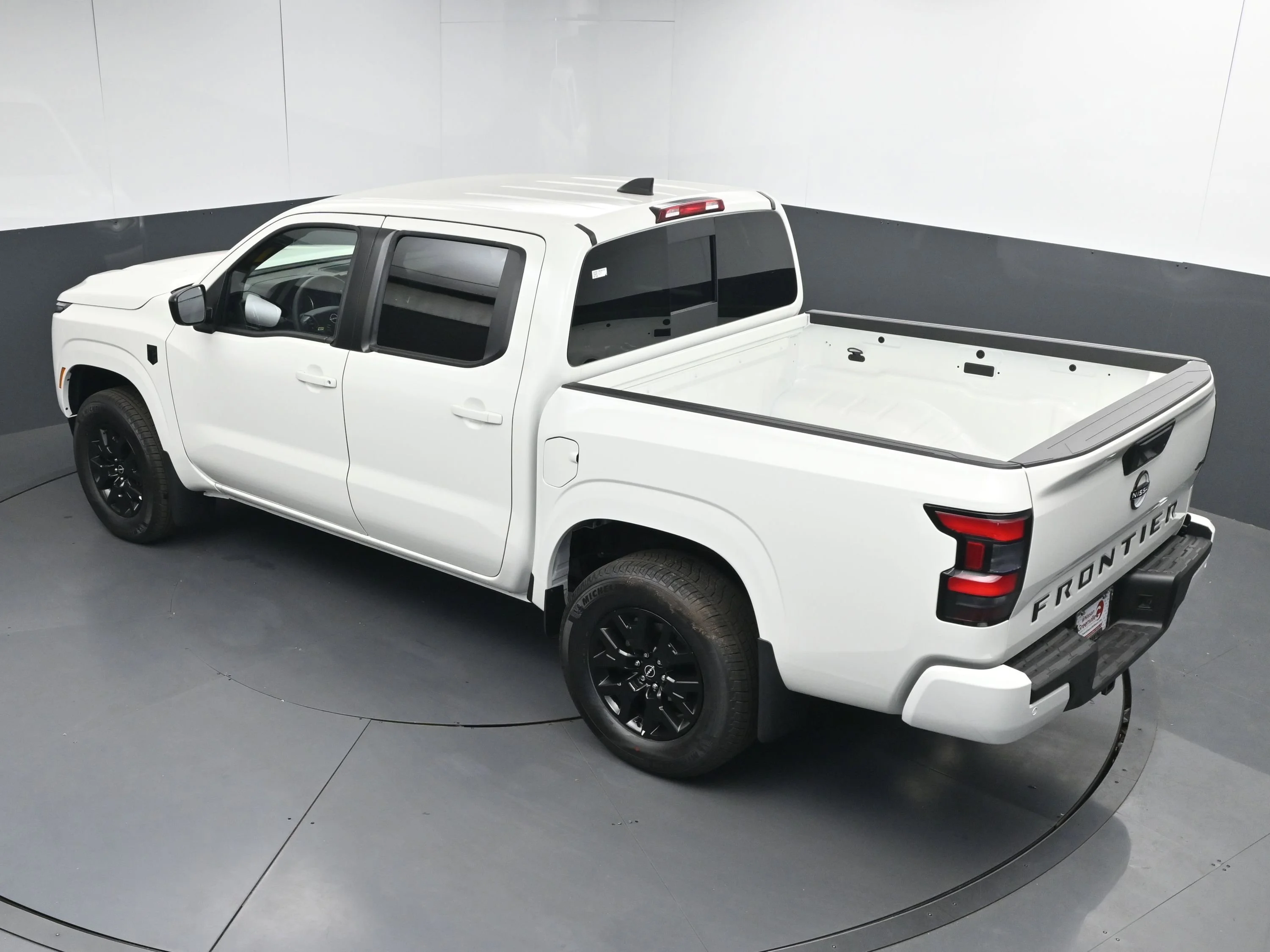 New 2026 Glacier White Nissan Crew Cab SV image 35