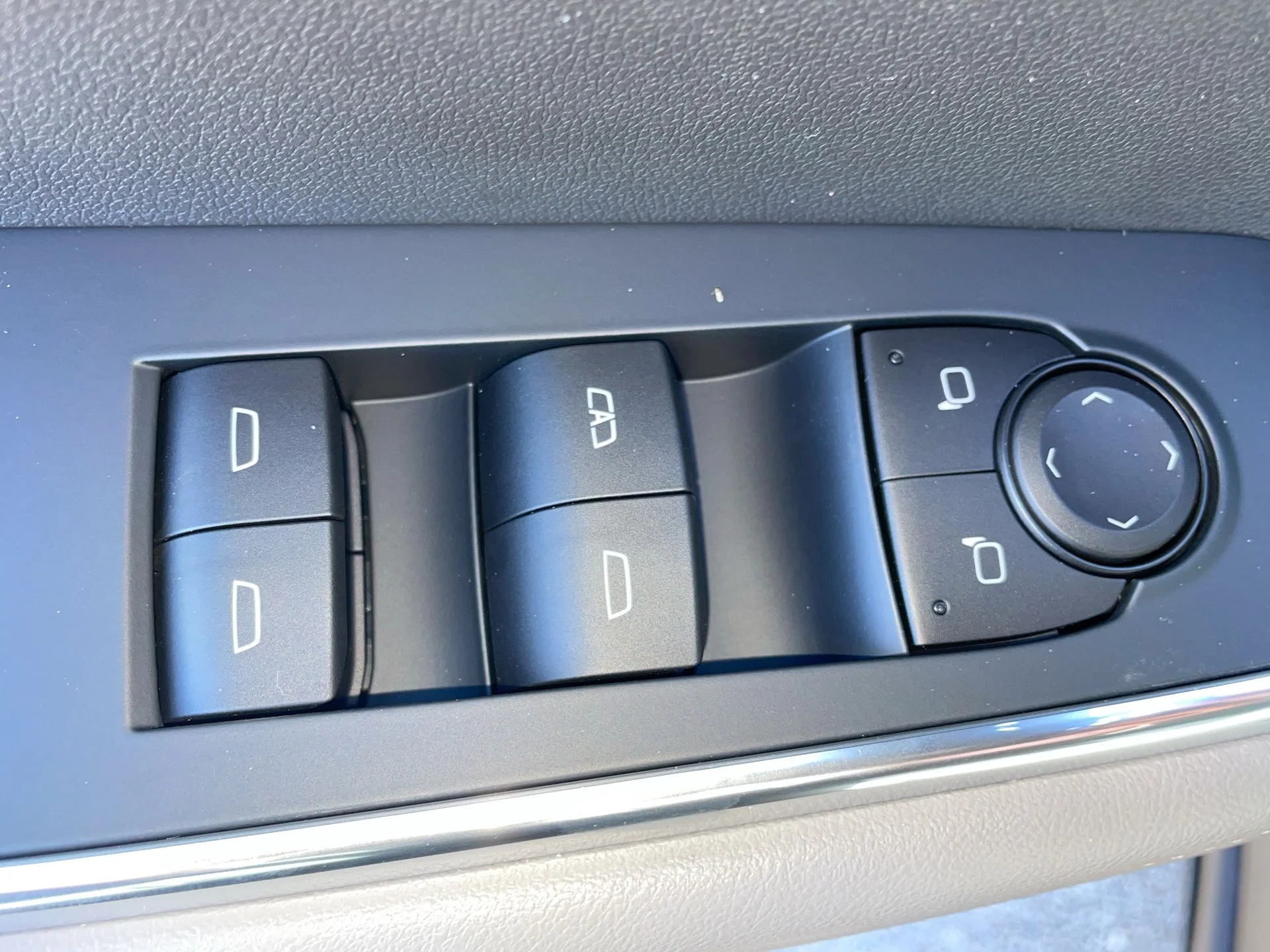2026 GMC Acadia Elevation - Photo 48