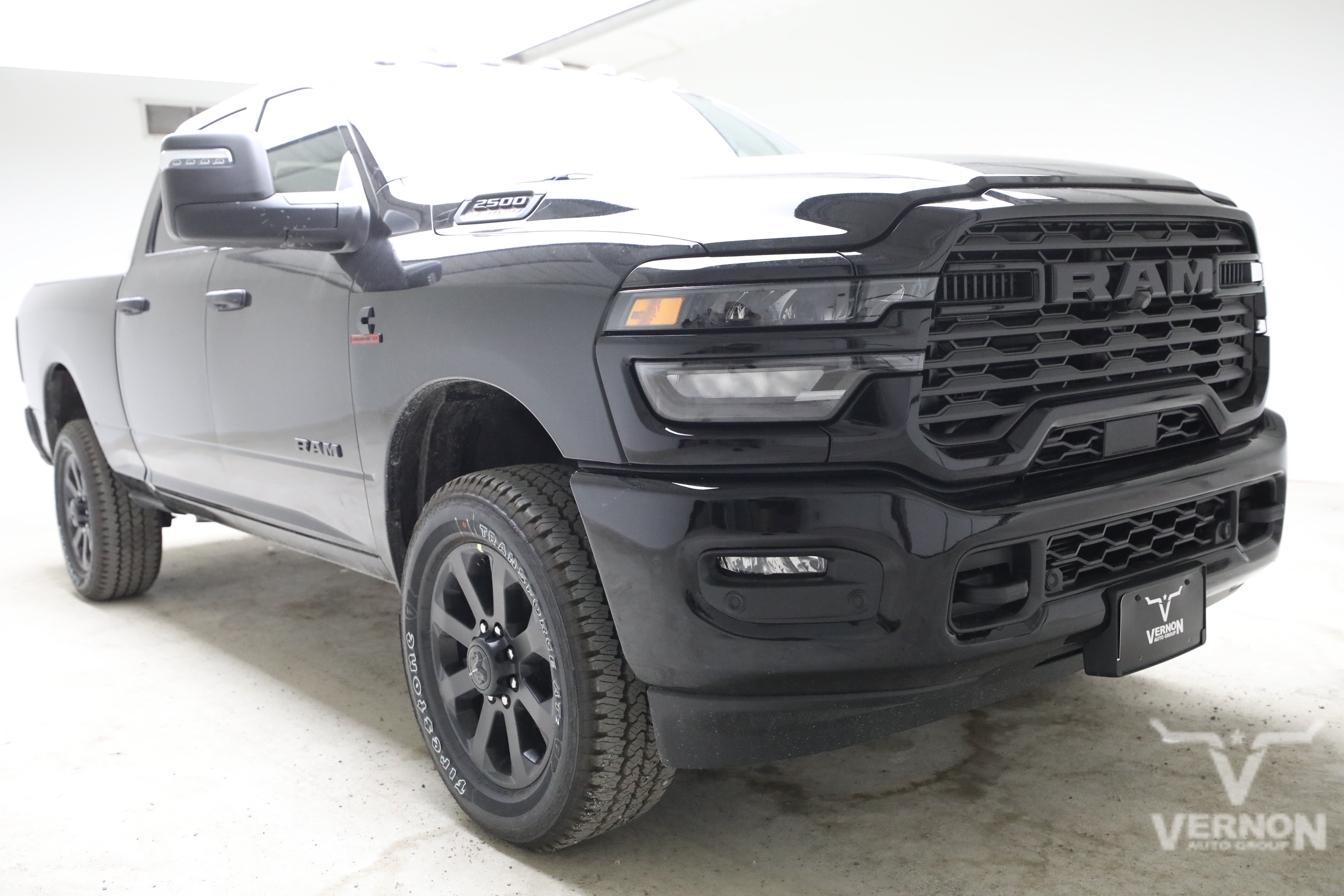 New 2026 Diamond Black Crystal Pearlcoat Ram N image 7