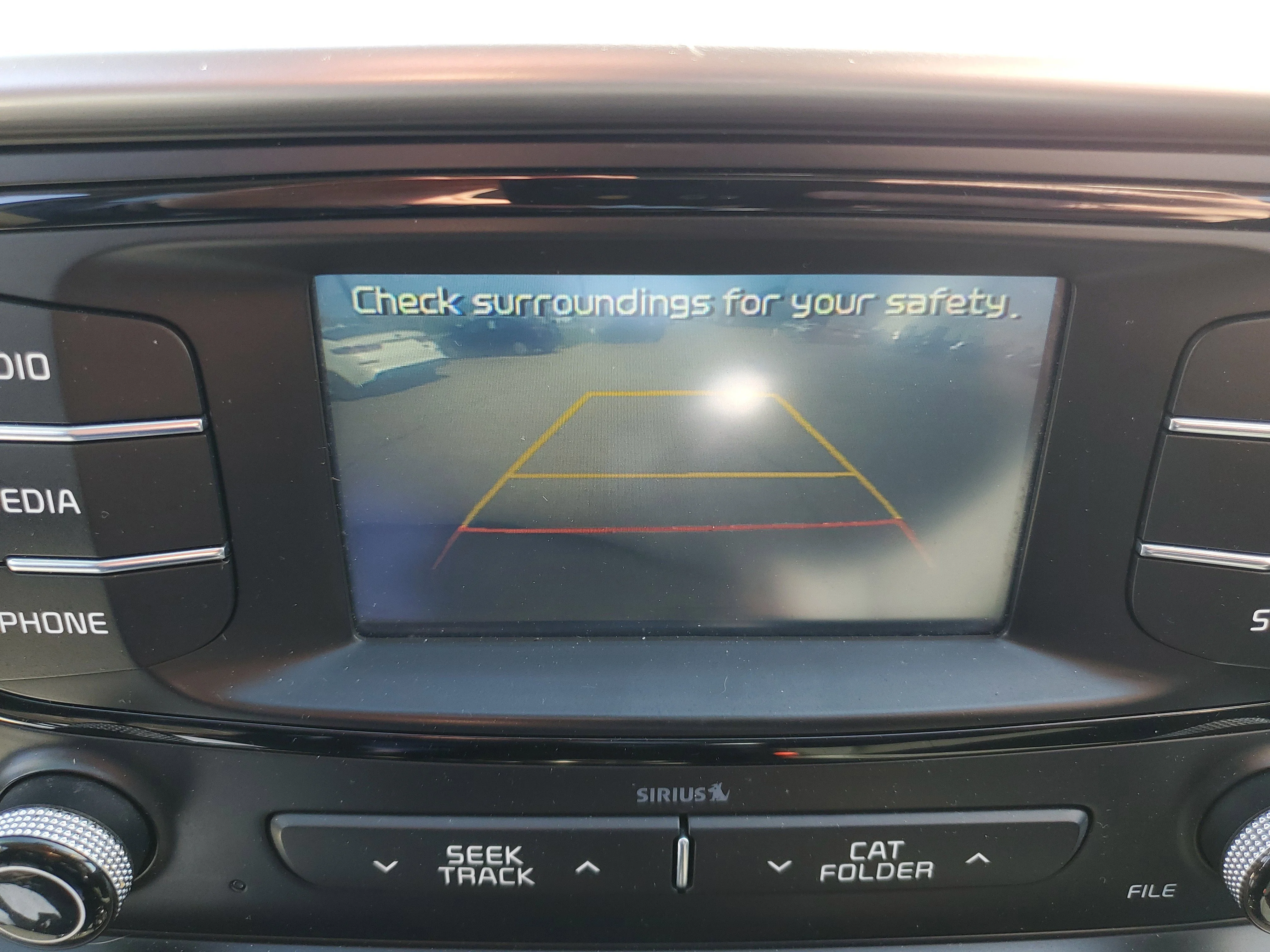 Used 2018 Snow White Pearl Kia LX V6 image 29