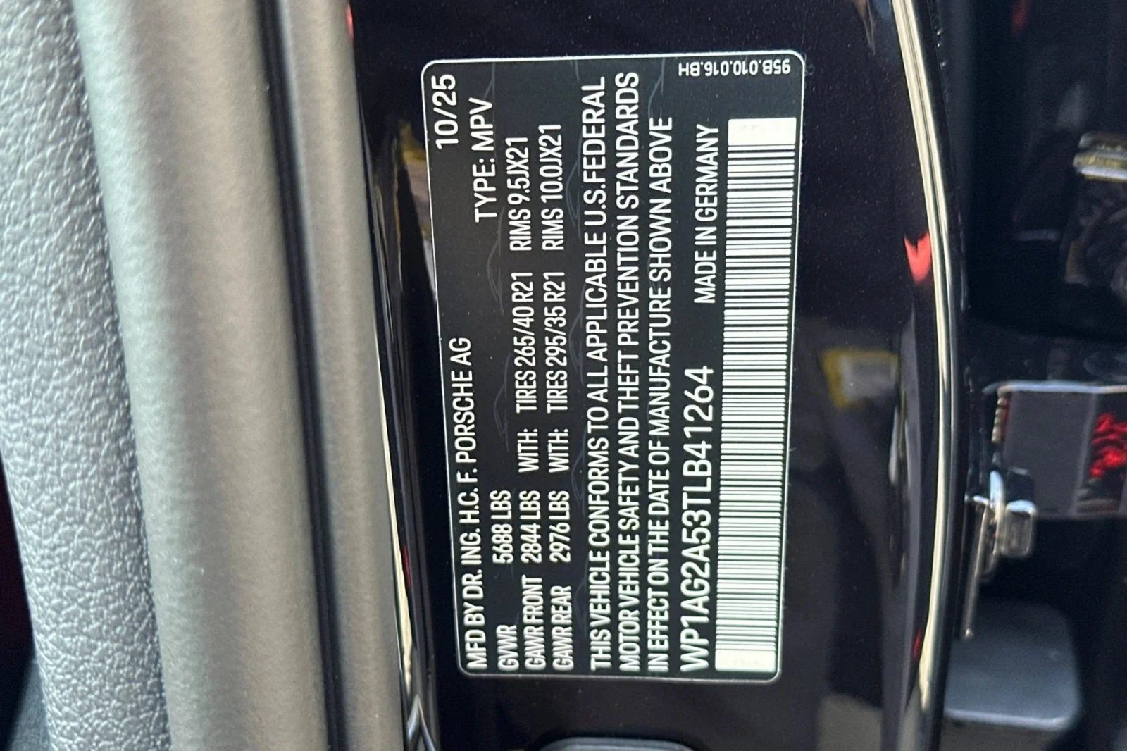 2026 Porsche Macan S - Photo 29