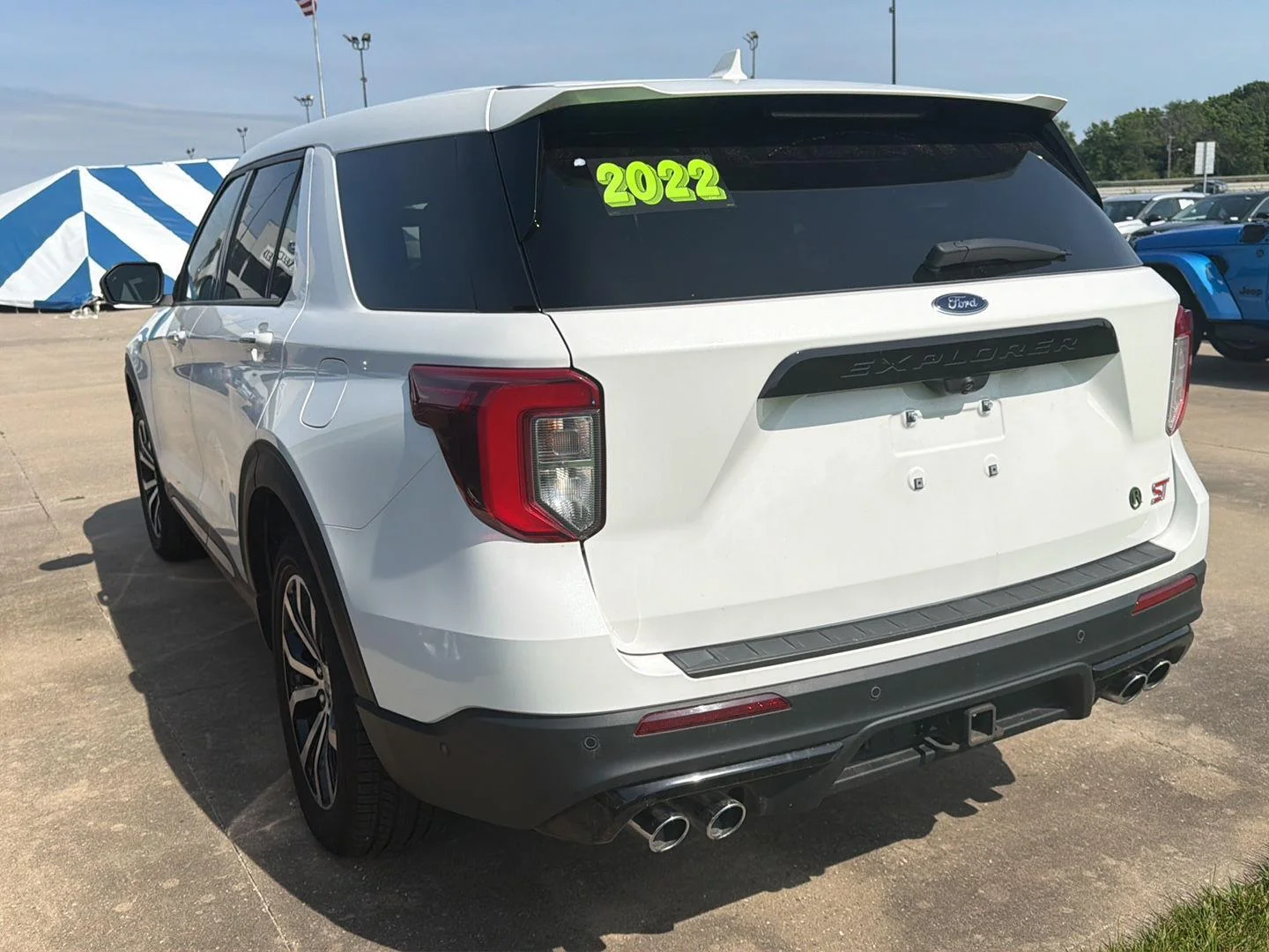 Used 2022 Star White Metallic Tri-Coat Ford ST image 9