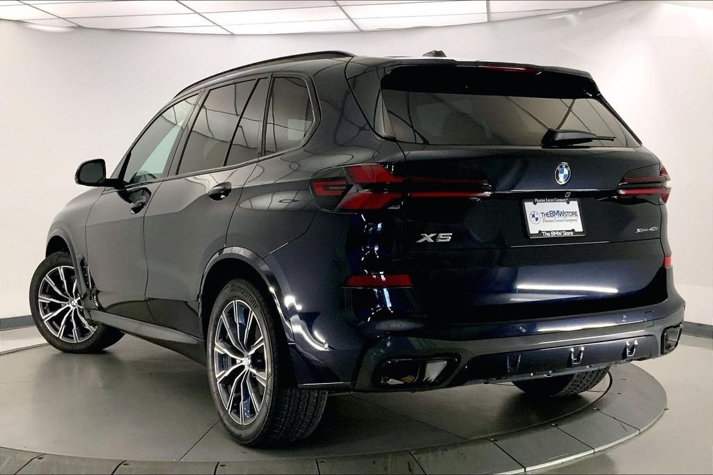 Used 2026 Carbon Black Metallic BMW  image 10