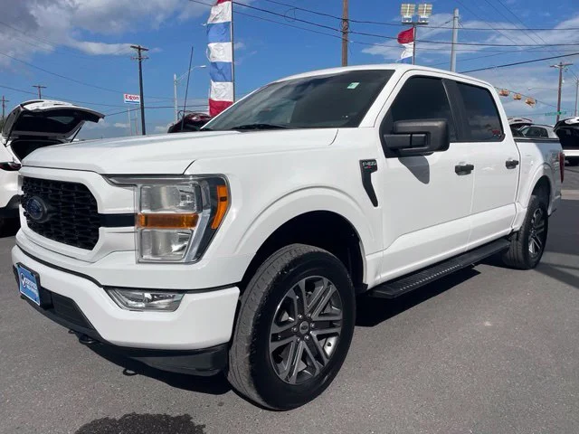 Used 2022 White Ford XL image 3