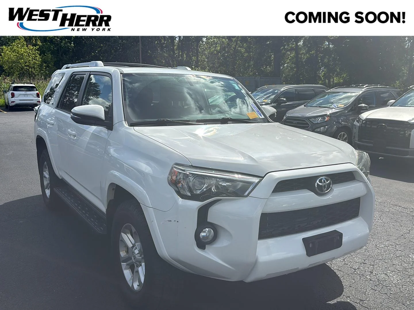Used 2017 Super White Toyota SR5 Premium image 1