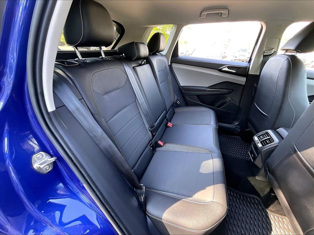 Used 2023 Blue Volkswagen 1.5T SE image 16