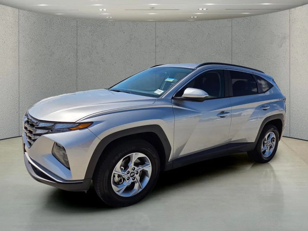 Certified Used 2024 Silver Hyundai SEL image 8