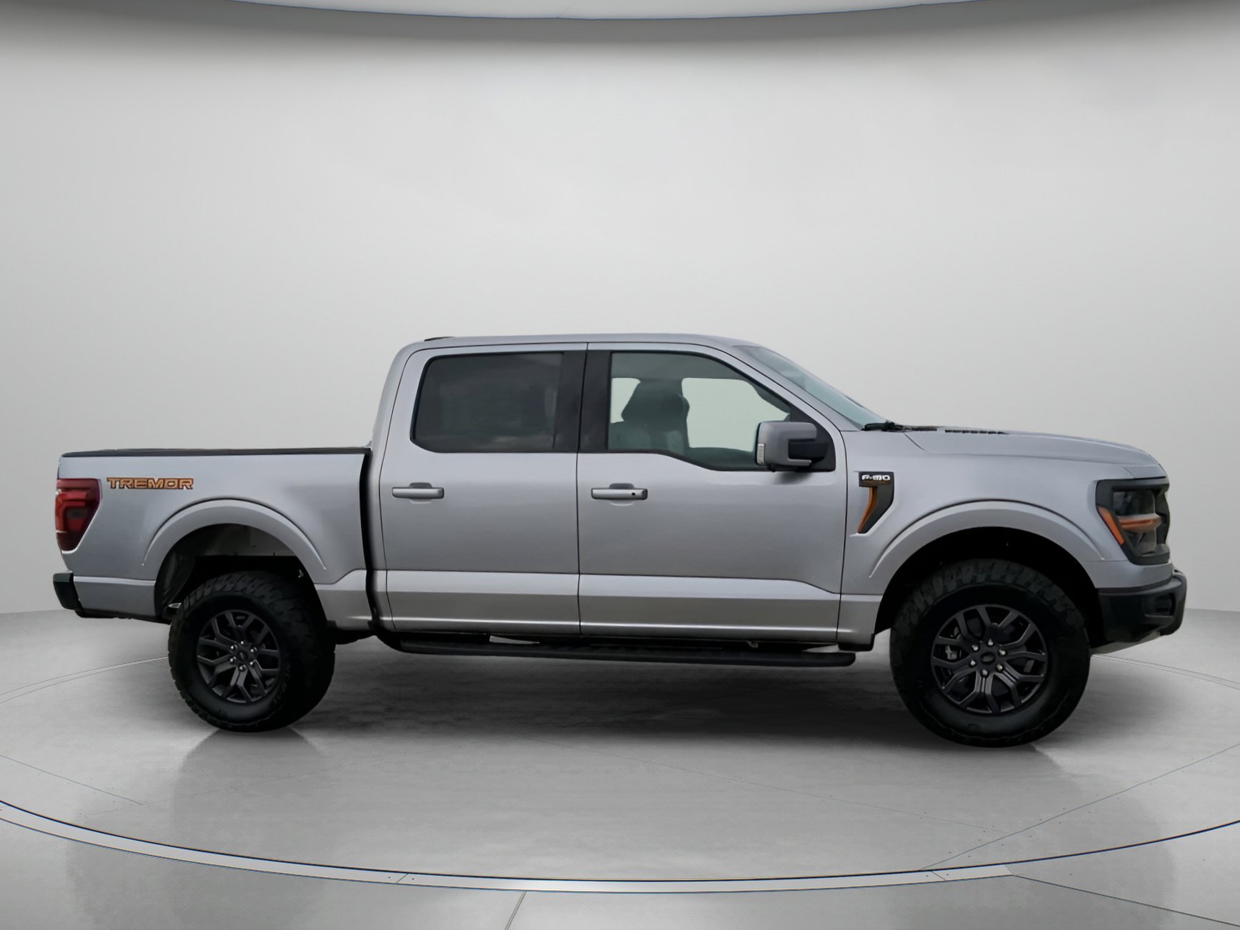 New 2026 Iconic Silver Metallic Ford Tremor® image 30