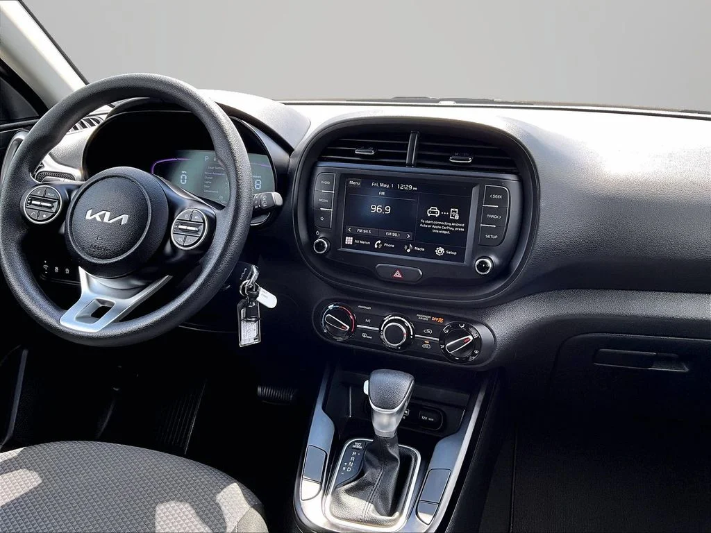 2025 Kia Soul LX - Photo 7