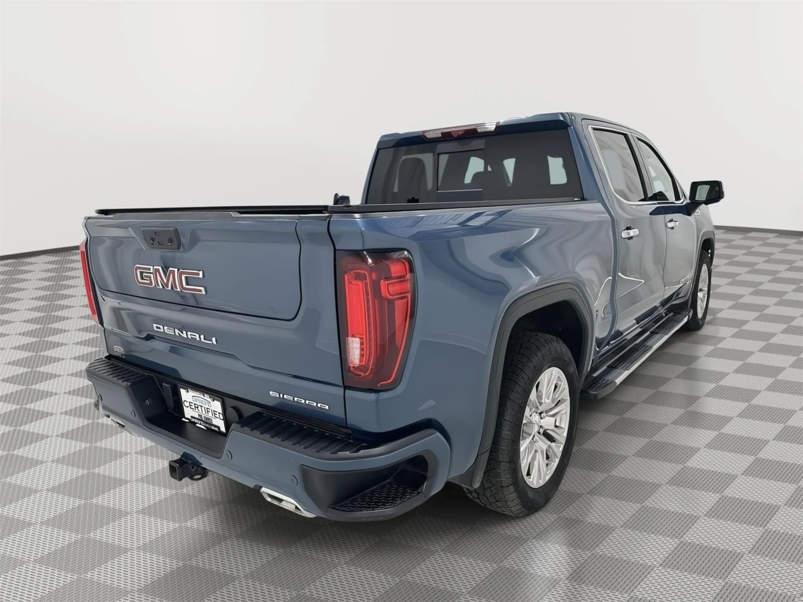 Used 2024 Downpour Metallic GMC Denali image 5