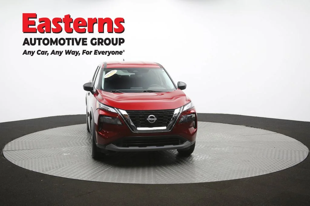 Used 2023 Red Nissan S image 50