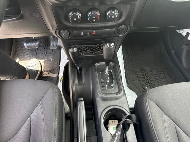 Used 2014 White Jeep Sport image 5