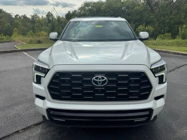 Used 2023 Beige Toyota Platinum image 8