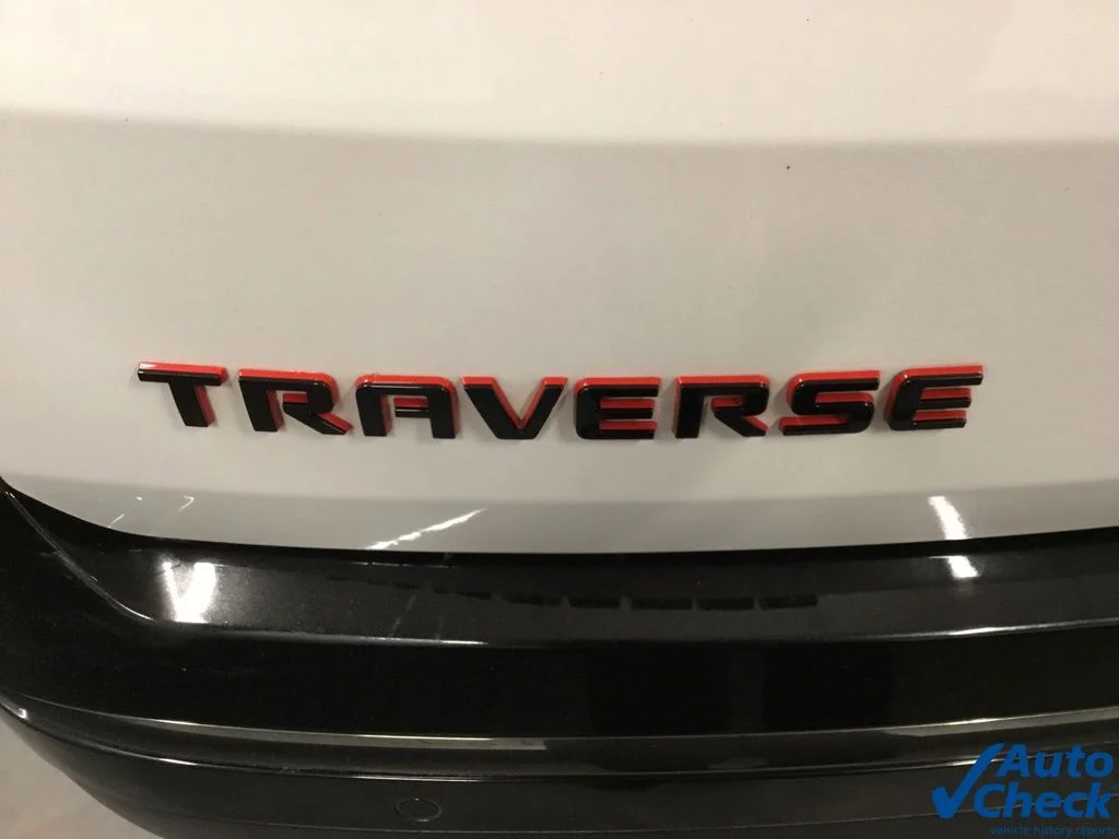 Used 2022 White Chevrolet Premier image 15