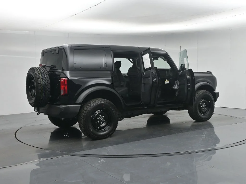 New 2026 Shadow Black Ford Big Bend image 5