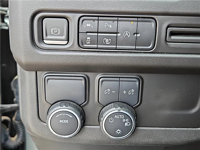 Used 2023 Silver Sage Metallic Chevrolet RST 4x2 image 13