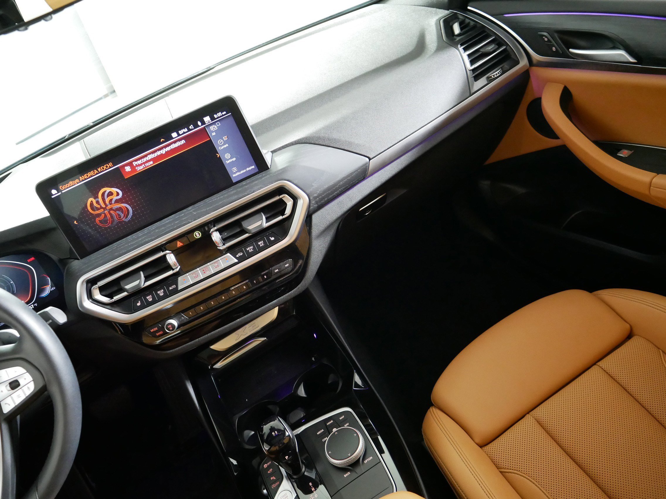 Used 2024 Skyscraper Grey Metallic BMW xDrive30i image 11