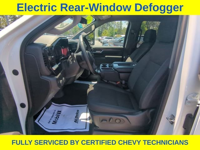 Used 2025 White Chevrolet LT image 24