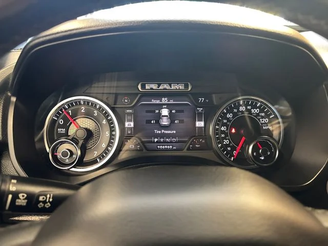 Used 2019 Black Ram Big Horn/Lone Star image 17