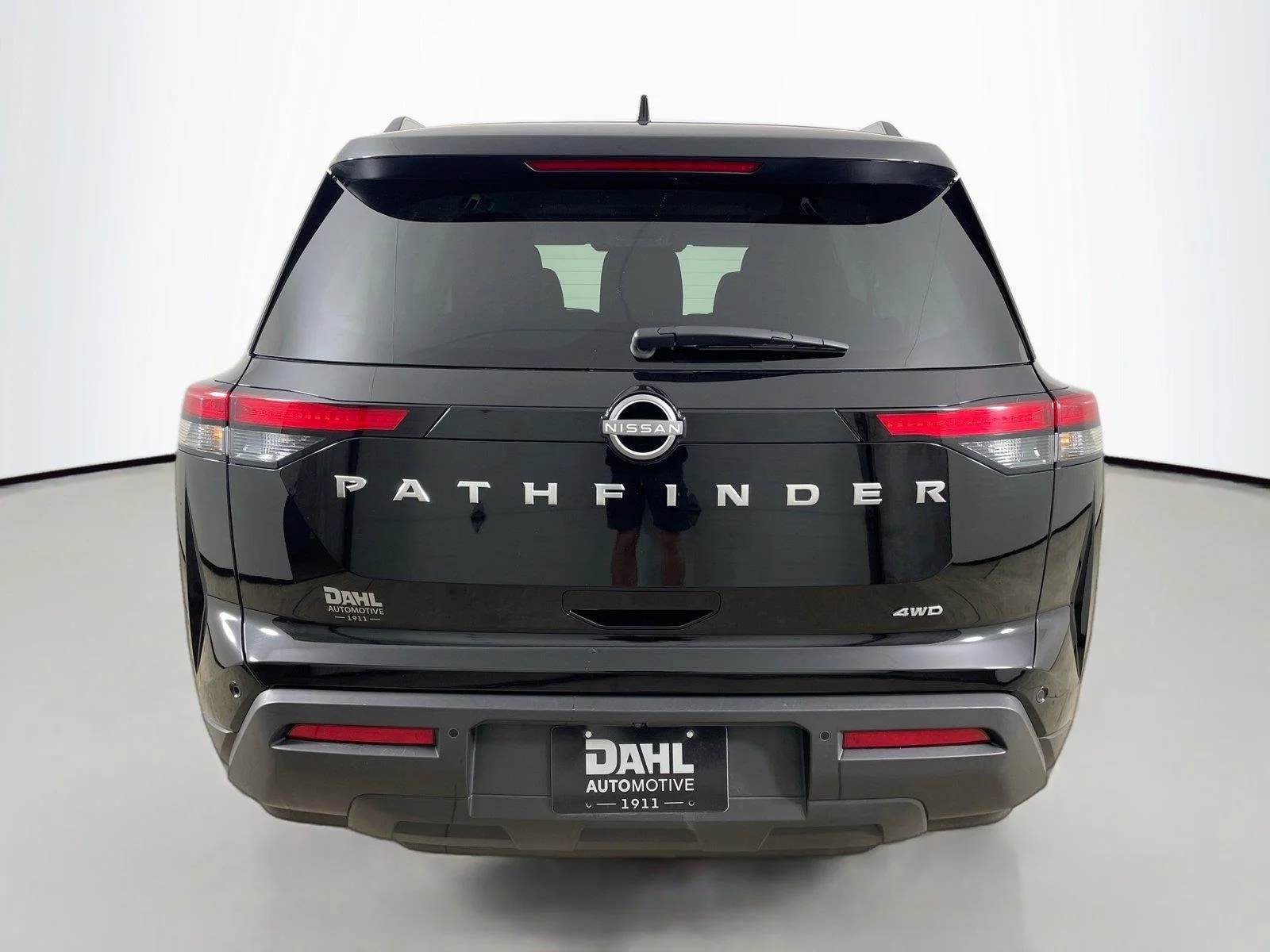 Used 2025 Super Black Nissan SV image 6