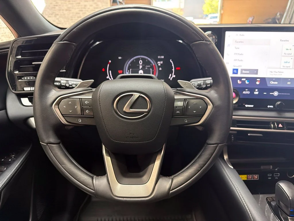 Used 2023 Eminent White Pearl Lexus 350 Premium Plus image 20