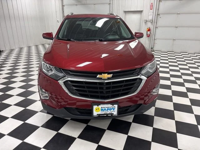 Used 2018 Chevrolet Equinox LT with VIN 2GNAXSEV8J6319114 for sale in Rochester, Minnesota