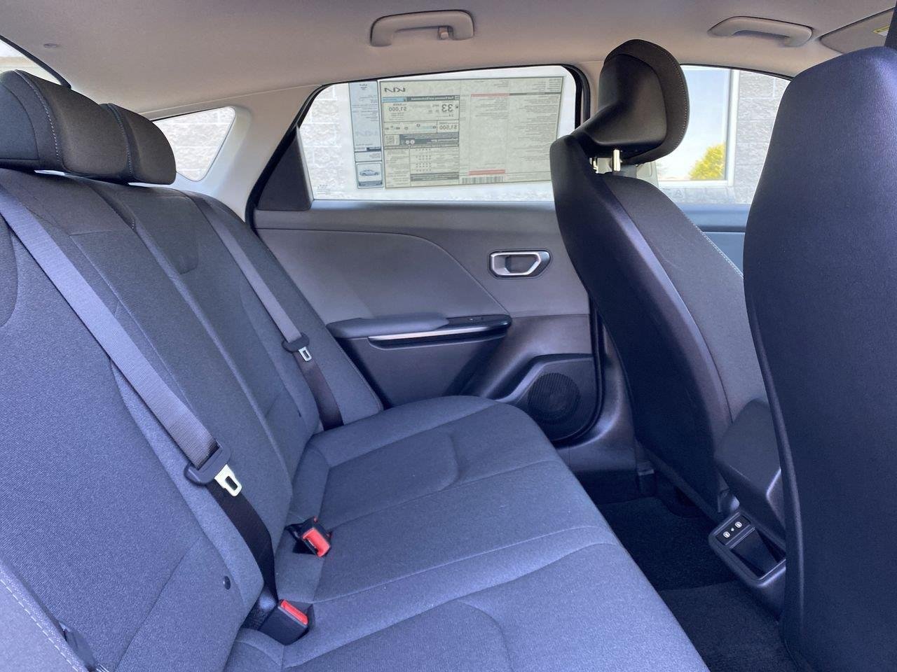 New 2026 Snow White Pearl Kia LXS image 25