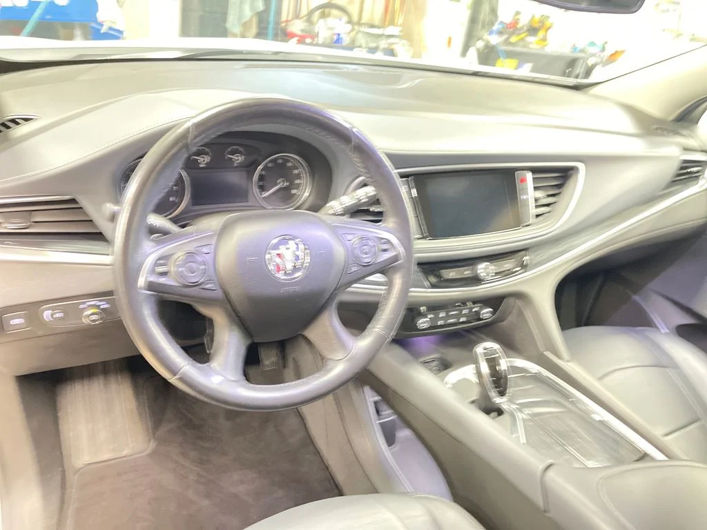 Used 2020 White Buick Essence image 17