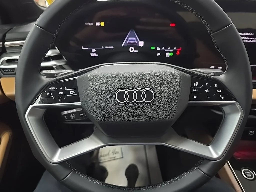 Used 2025 Horizon Blue Metallic Audi 2.0T Premium image 13