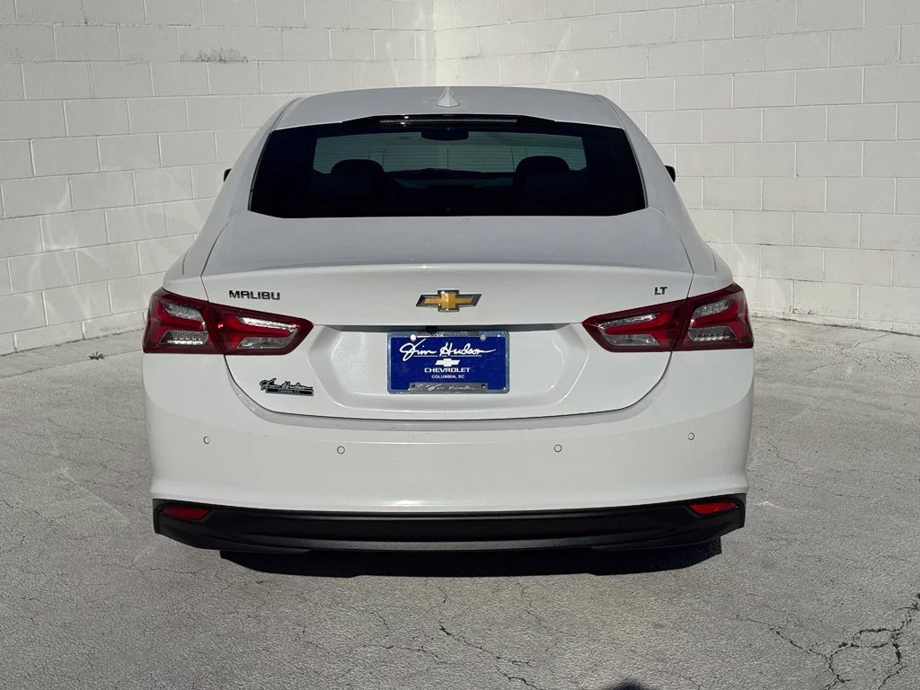 Used 2022 SUMMIT WHITE Chevrolet LT image 11