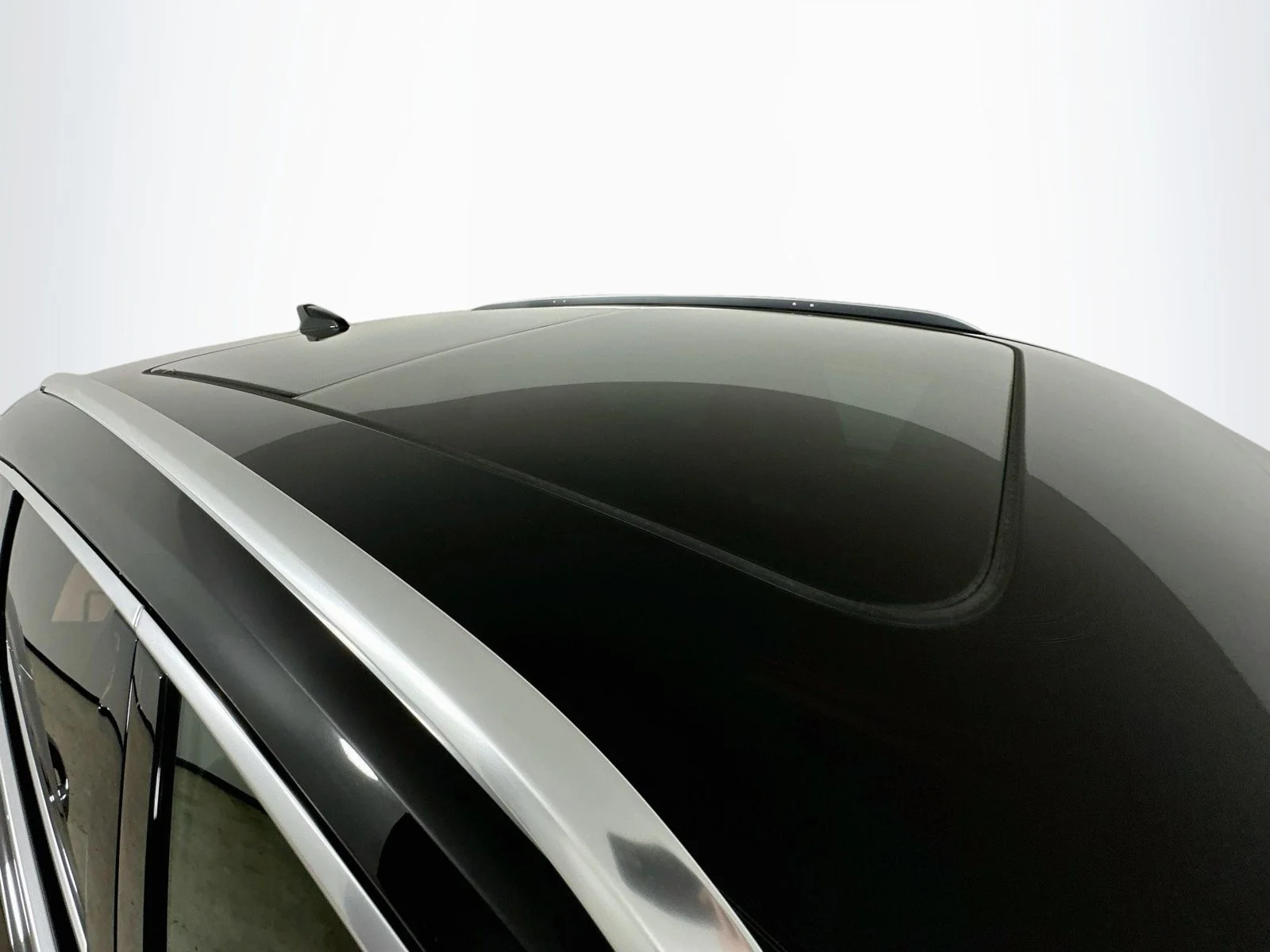 Used 2025 Black Audi  image 11