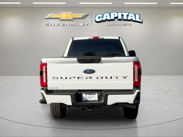 Used 2024 White Ford XL image 4
