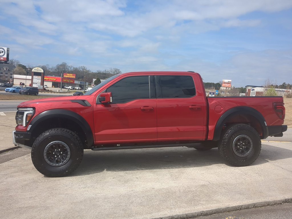 2025 Ford F-150 Raptor - Photo 8