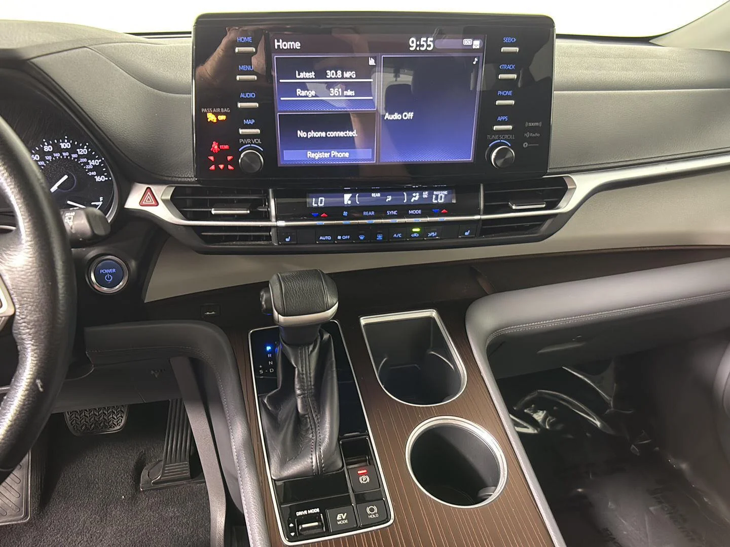 Certified Used 2021 Blizzard Pearl Toyota XLE image 34