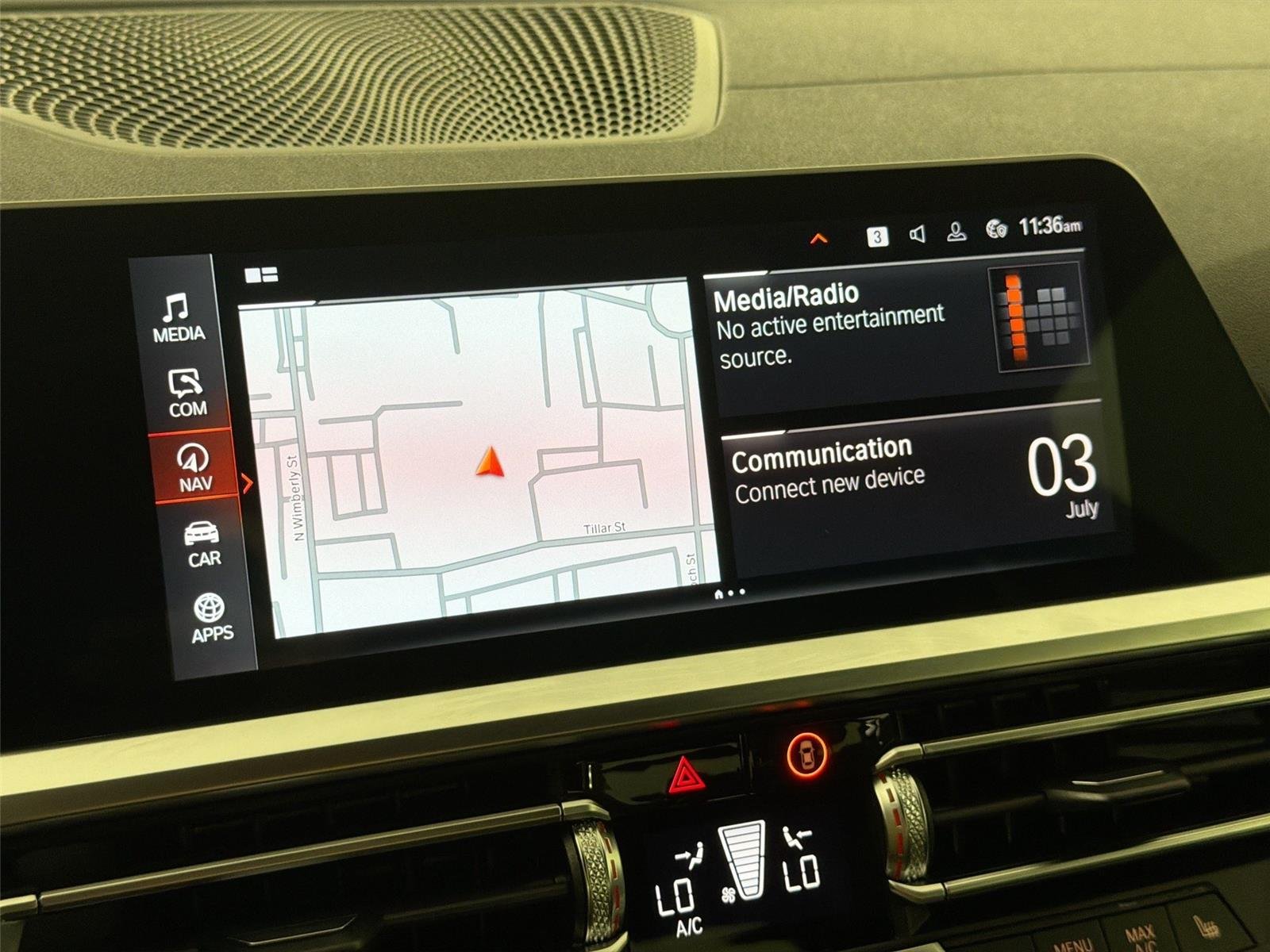 Used 2021 Black Sapphire Metallic BMW M440i xDrive image 15