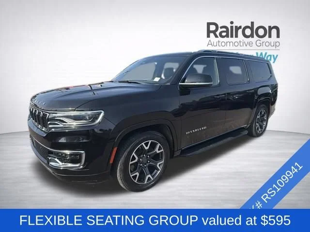 Used 2024 Diamond Black Crystal Pearlcoat Jeep Series III image 3