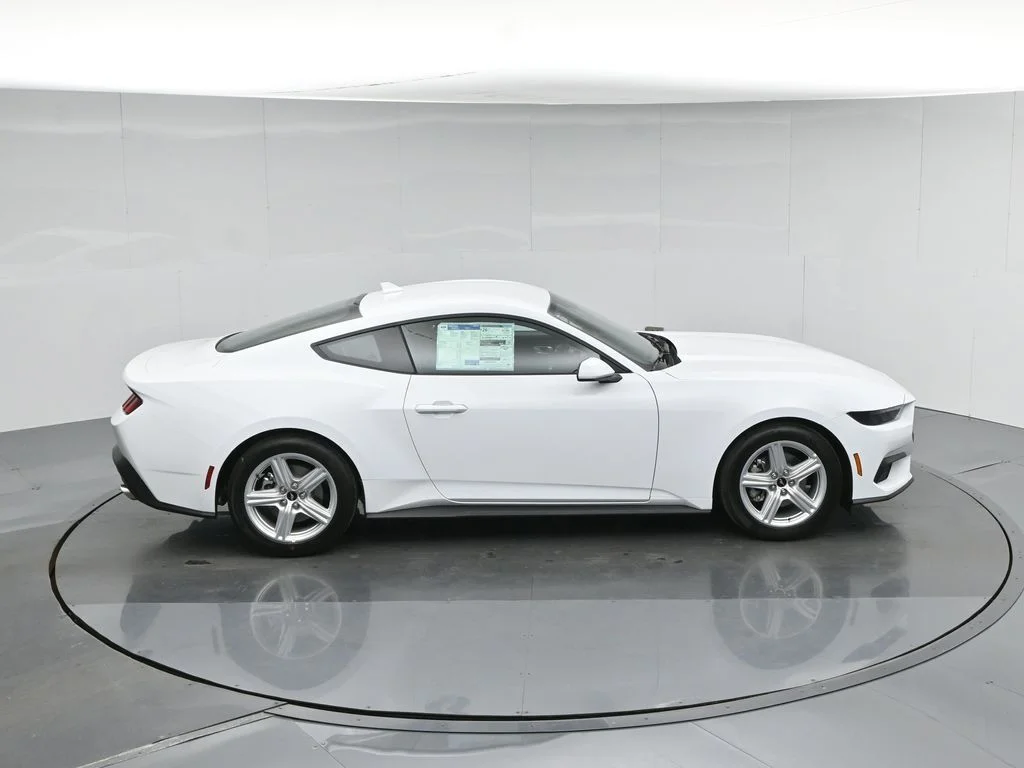 New 2026 Oxford White Ford EcoBoost image 36