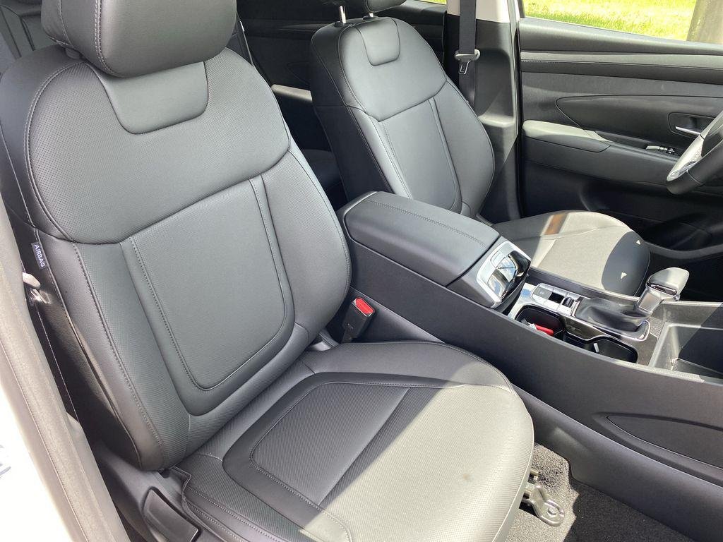 New 2026 White Pearl Hyundai SEL Premium FWD image 35