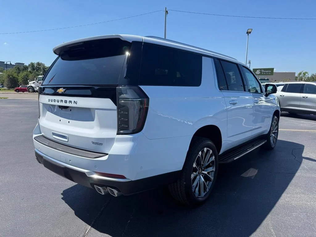 New 2026 Polar White Tricoat Chevrolet High Country image 8