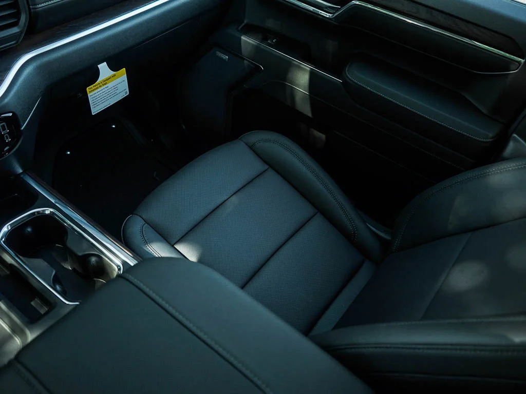2026 GMC Sierra 1500 SLT - Photo 23
